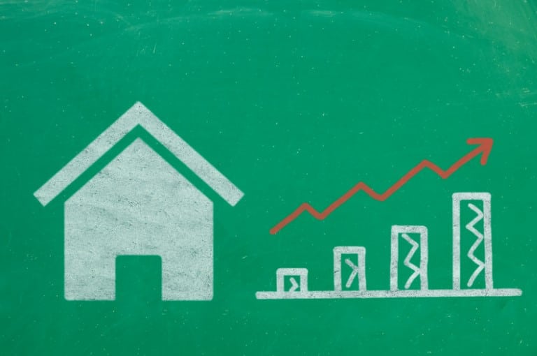 House with profit graph<br />
